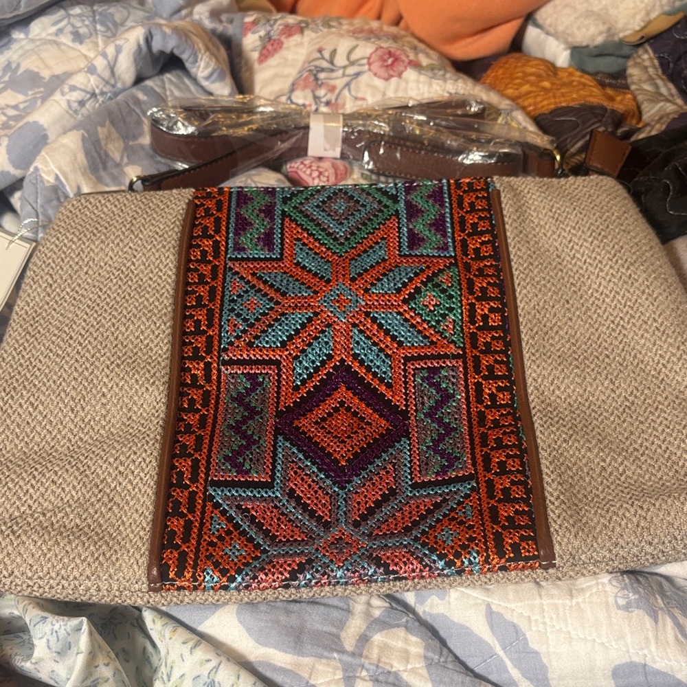 Embroidered Beige Crossbody Bag